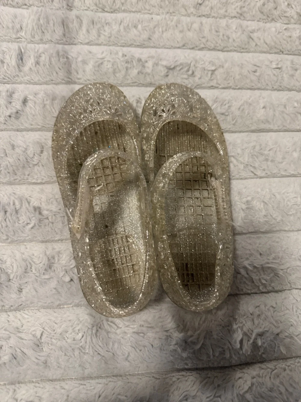 Kids Sparkle Jelly Slip-On Sandals in Gold